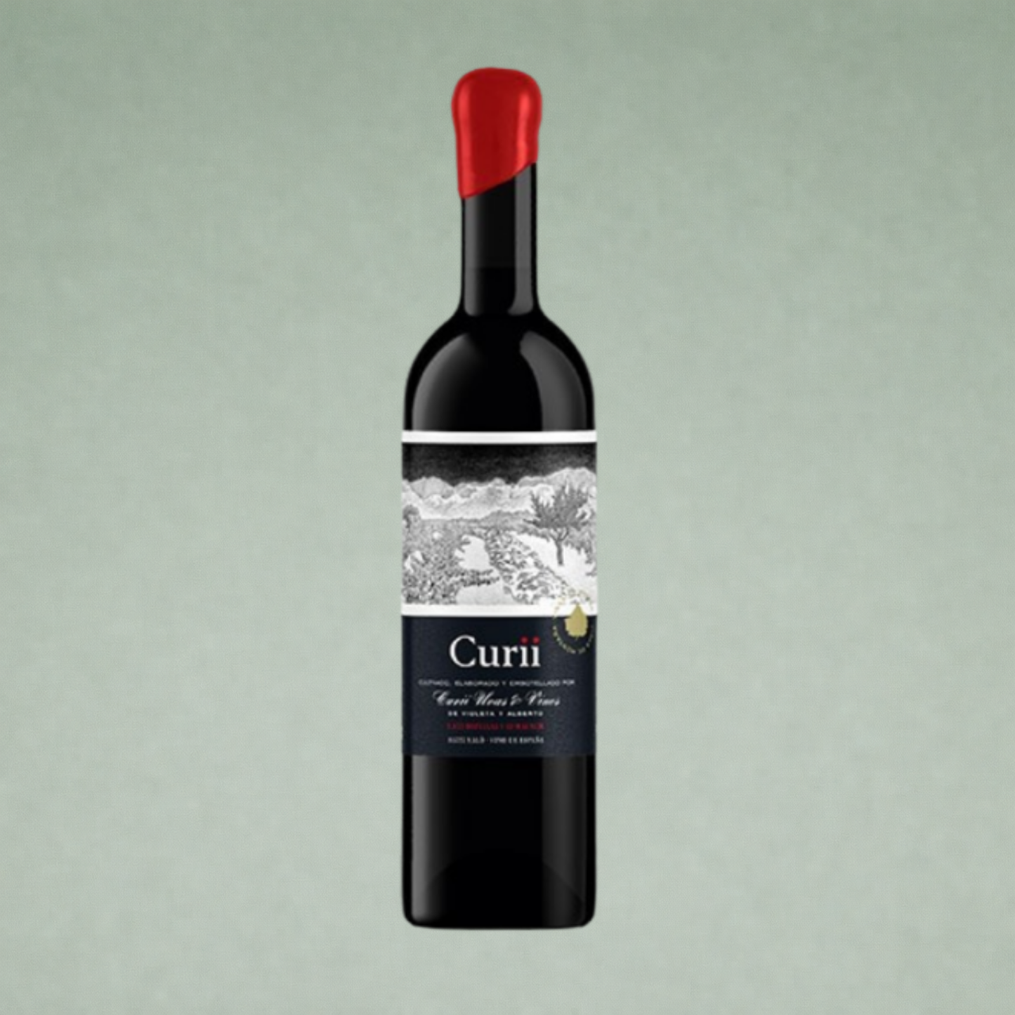 Botella de vino tinto Curii con etiqueta ilustrada de paisaje y cápsula roja.