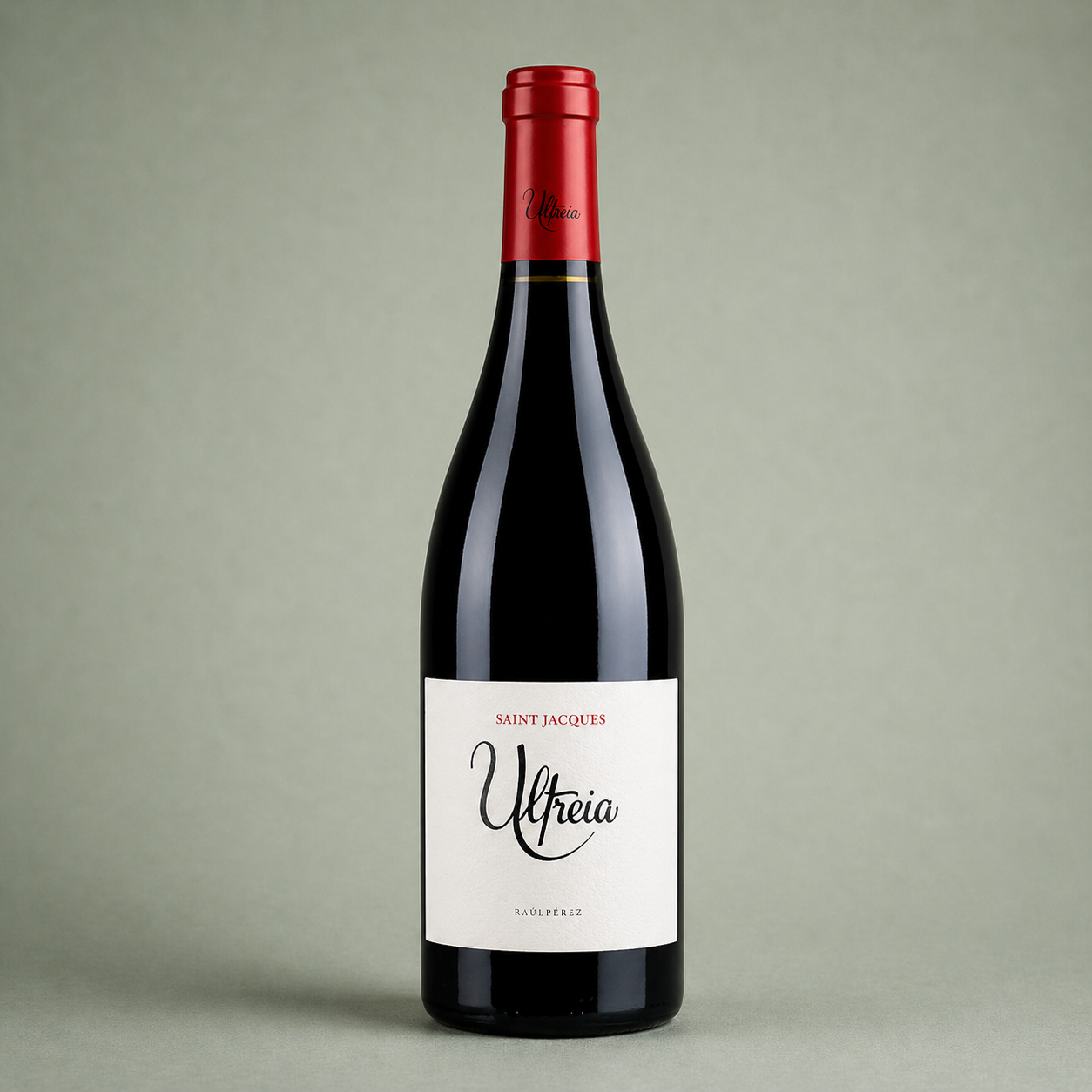 Botella de vino tinto Ultreia Saint Jacques de Raúl Pérez elaborada en la región del Bierzo.