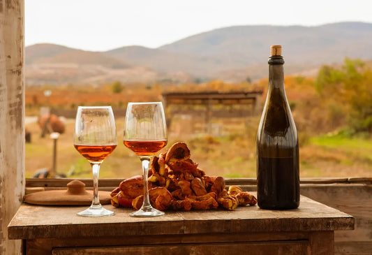 Orange wine: qué es el vino naranja y cómo se elabora