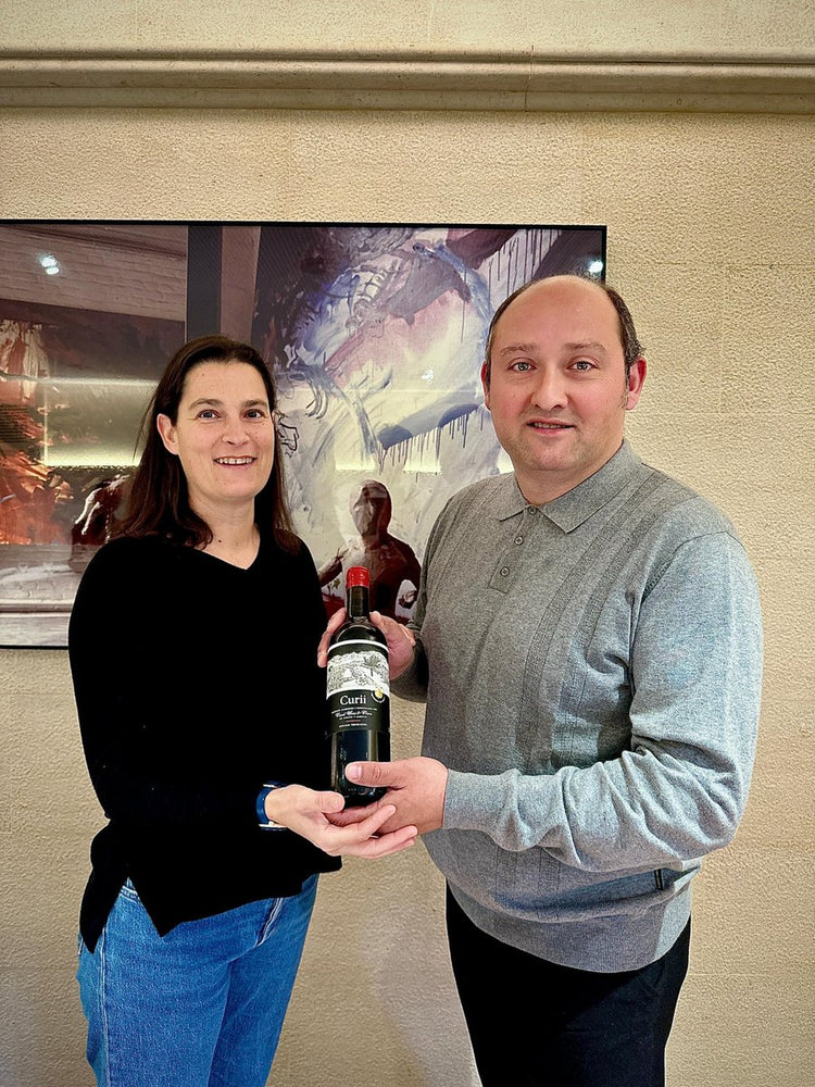 Curii Uvas y Vinos