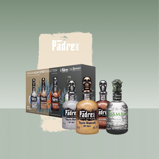 Estuche premium Padre Azul y Xiaman con miniaturas de tequila y mezcal artesanal, presentado con botellas pequeñas de diseño escultórico y su caja ilustrada, sobre fondo neutro.