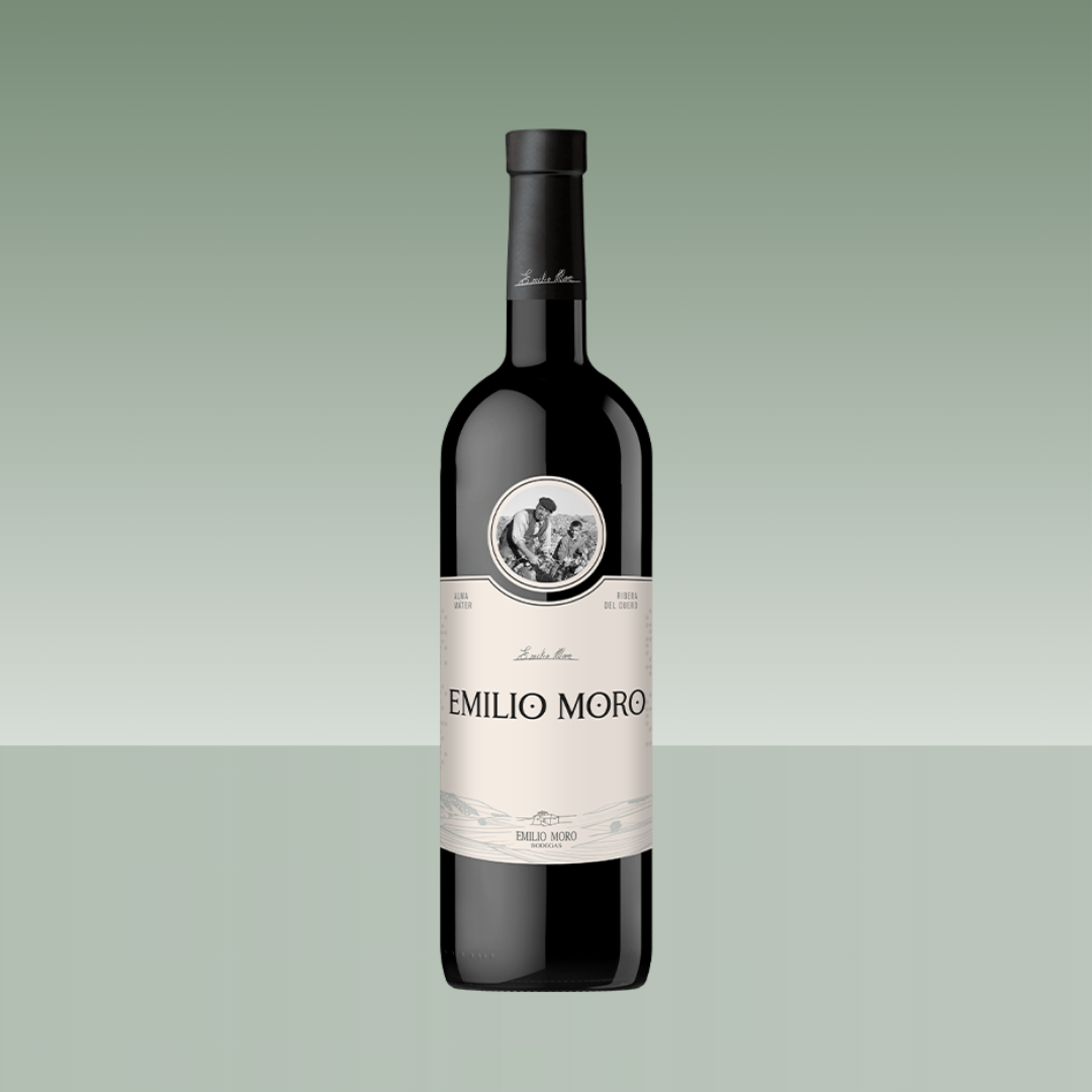Botella de vino tinto Emilio Moro, con botella oscura, cápsula negra y etiqueta beige con ilustración circular en blanco y negro y el nombre Emilio Moro en el centro.