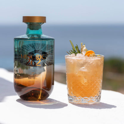 TALLER COCKTAIL MINORIC GIN