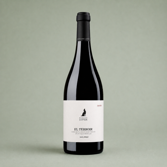 Botella de vino tinto El Terroir 2019 de Domaine Lupier elaborada con Garnacha.