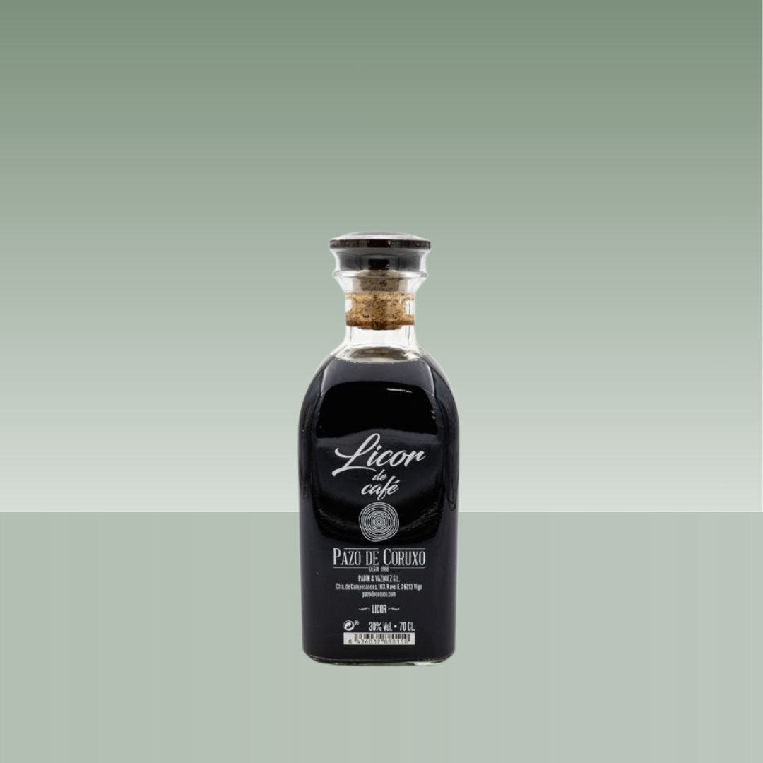 Botella de Licor de Café Pazo de Coruxo 70 cl 30% vol elaborada en Galicia.