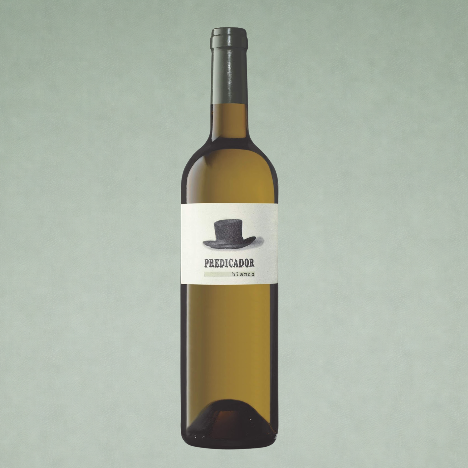 Botella de vino Predicador Blanco sobre fondo verde suave