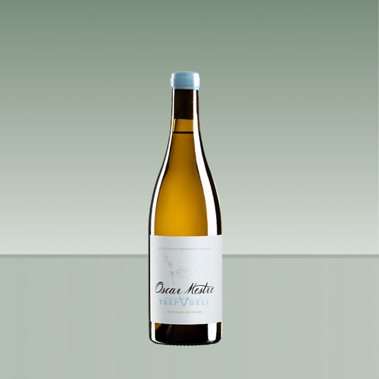 Botella de vino blanco Óscar Mestre Trepadell, con etiqueta blanca y cápsula azul claro, sobre fondo neutro.