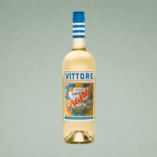 Vittore vermouth blanco Orange botella con etiqueta clásica
